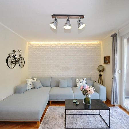 The Nest - Urban Family Place Kotor Exterior foto